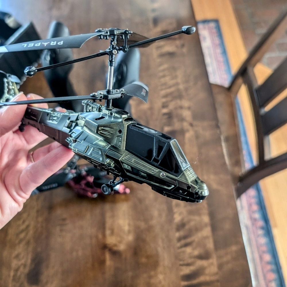Remote control helicopters - Picture 6 of 10